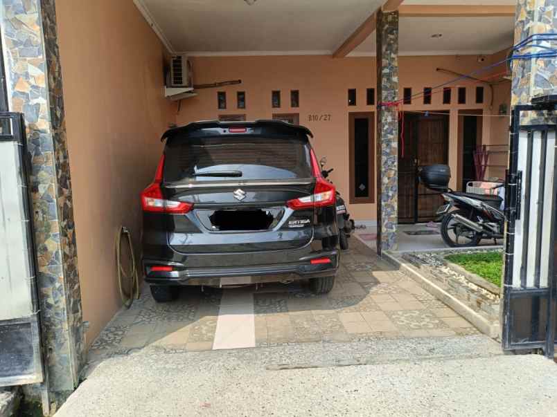 dijual rumah the palm residence