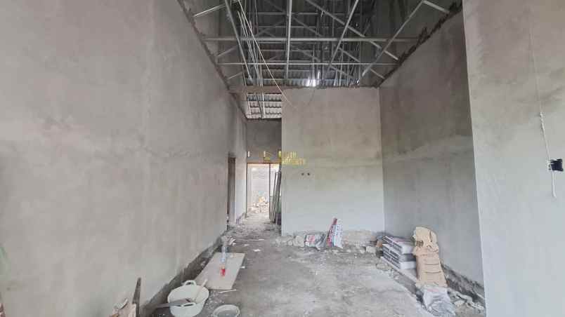 dijual rumah tirtomartani kalasan