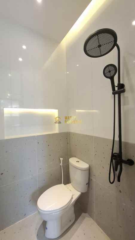 dijual rumah umbulmartani ngemplak