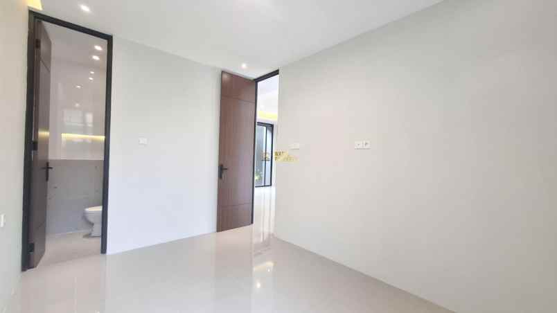 dijual rumah umbulmartani ngemplak