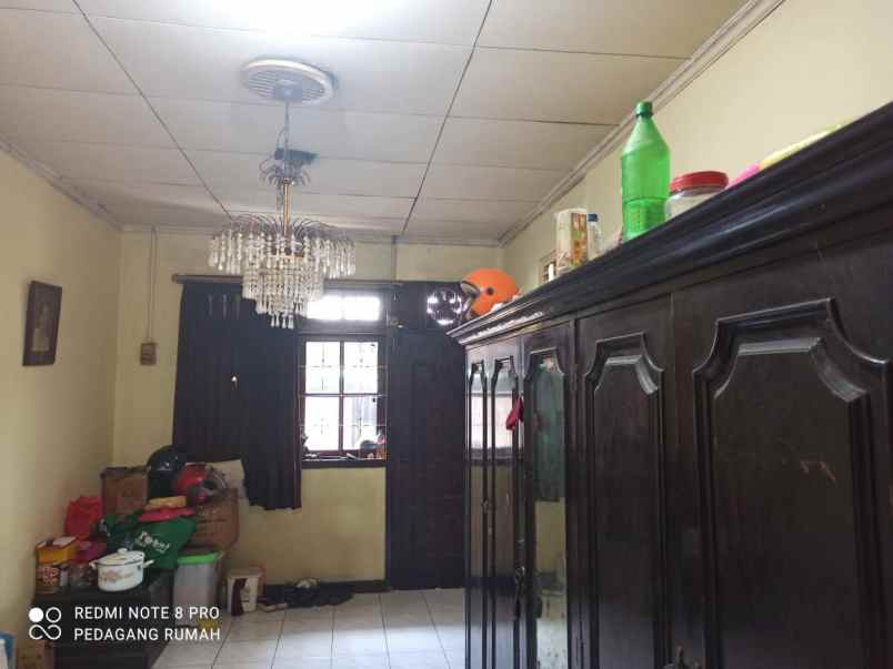 dijual rumah utan kayu raya jakarta timur