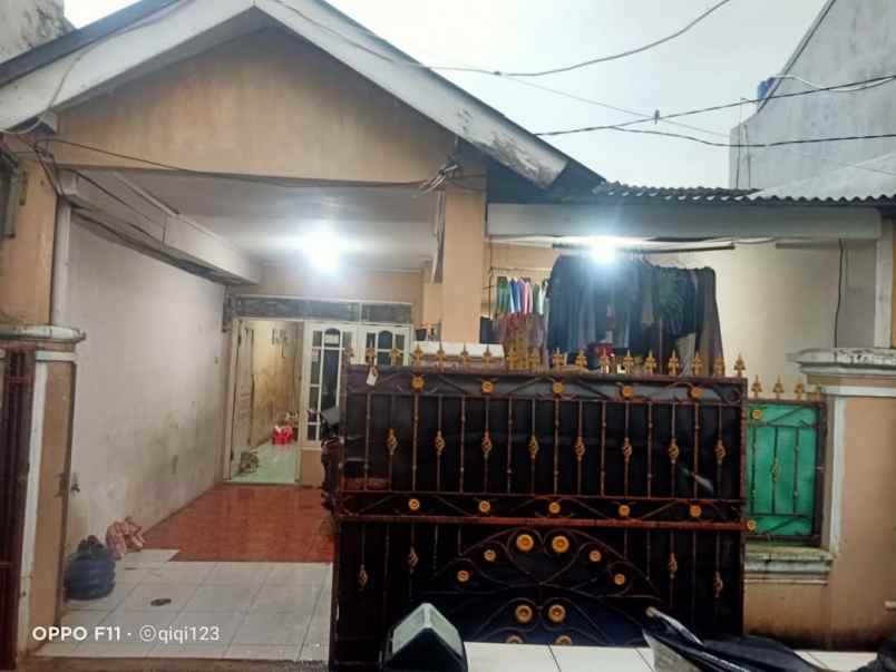 dijual rumah villa gading harapan
