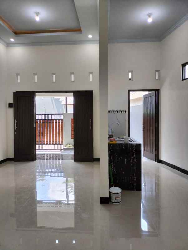 dijual rumah wedomartani