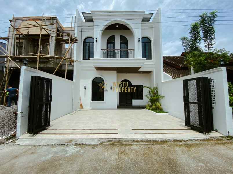 dijual rumah wedomartani kec ngemplak