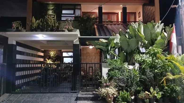 dijual rumah wisma gunung anyar surabaya
