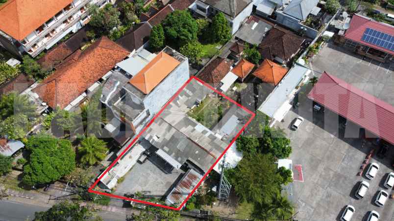 dijual tanah jalan hayam wuruk