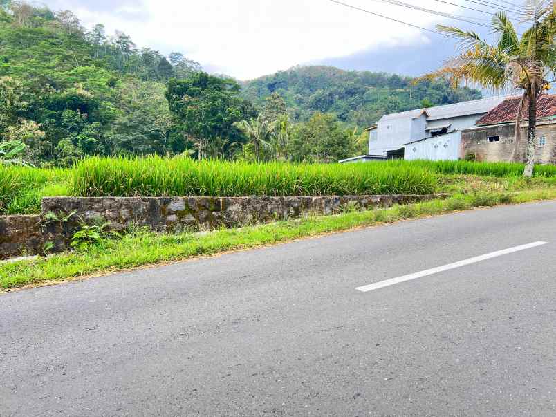 dijual tanah jenawi karanganyar