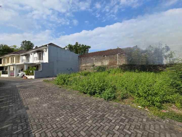 dijual tanah jl kapten hariyadi