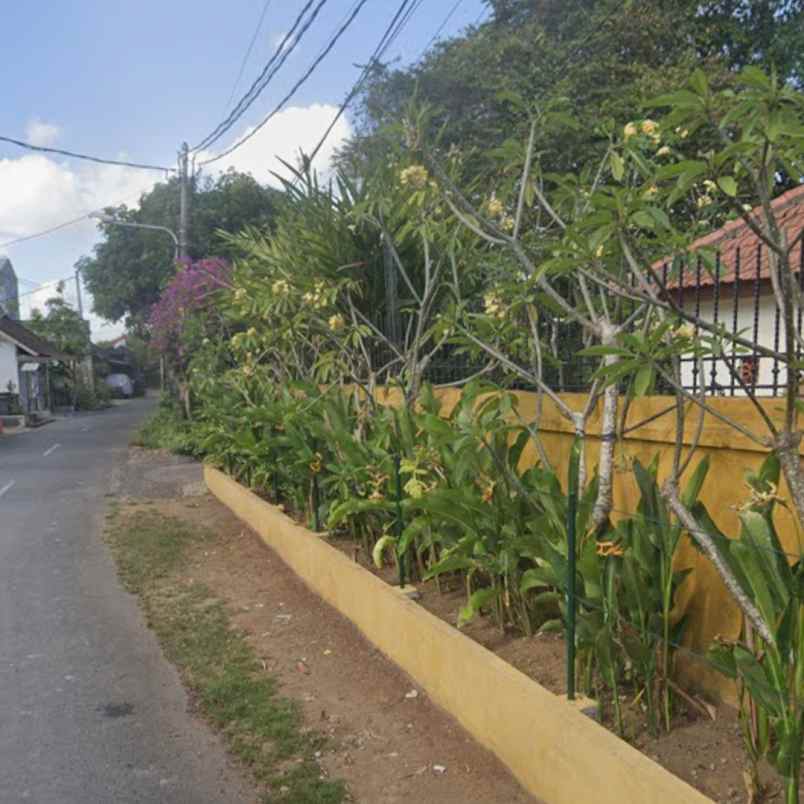 dijual tanah jl kubu manyar