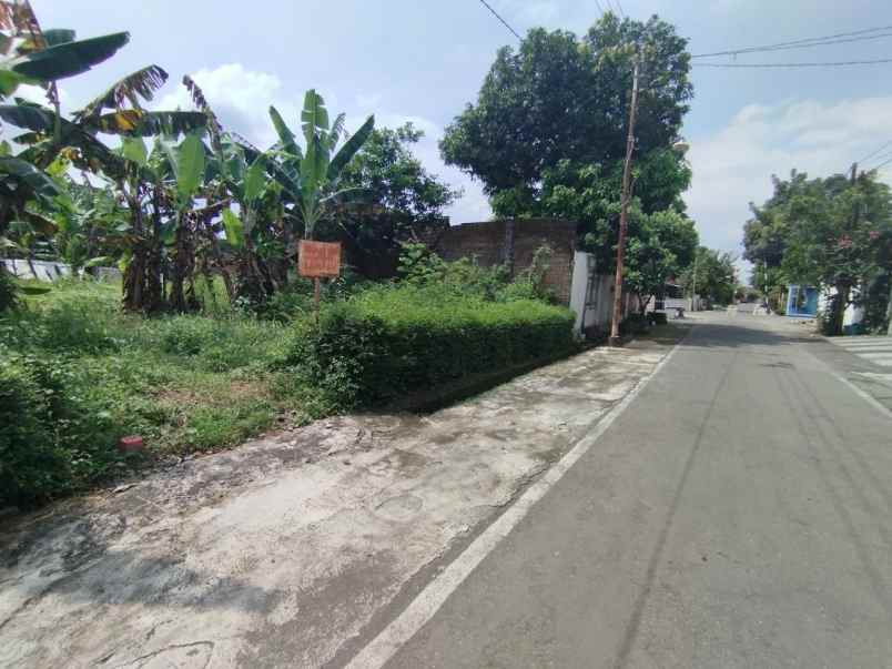 dijual tanah pajang laweyan surakarta