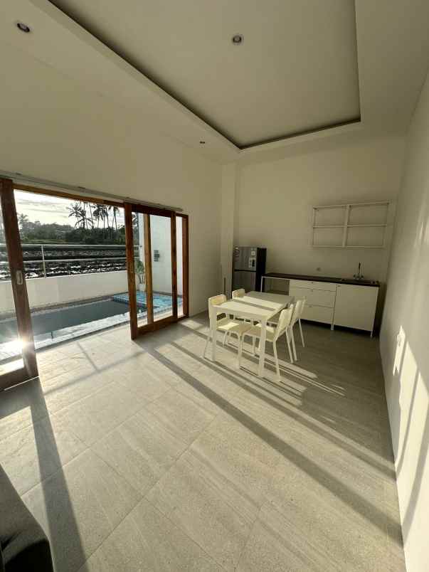 dijual villa batuan ubud gianyar bali