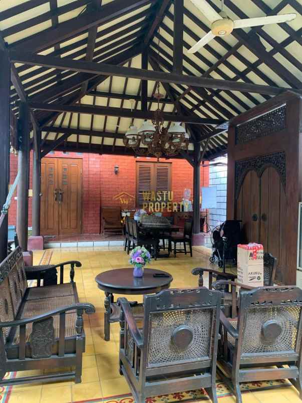 dijual villa tritonirmolo kasihan