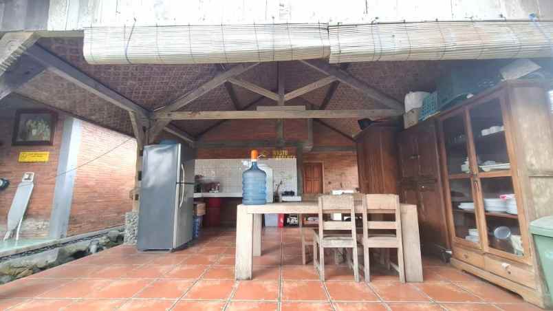 dijual villa wedomartani ngemplak