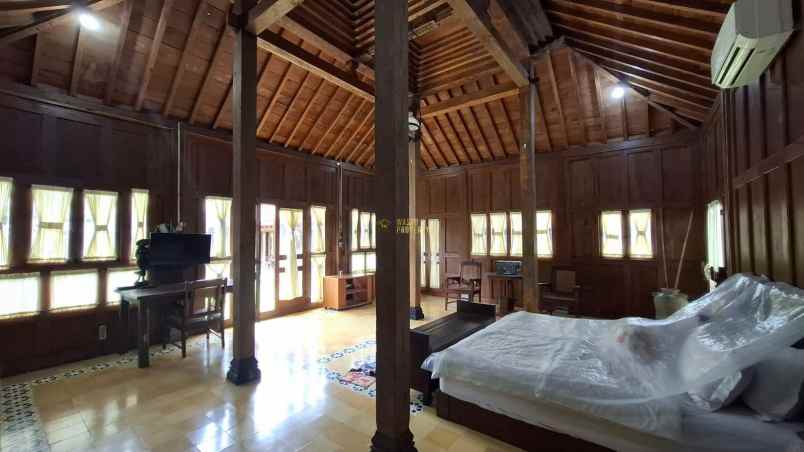 dijual villa wedomartani ngemplak