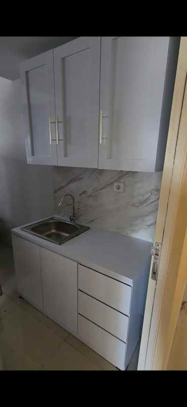disewakan apartemen citraland surabaya