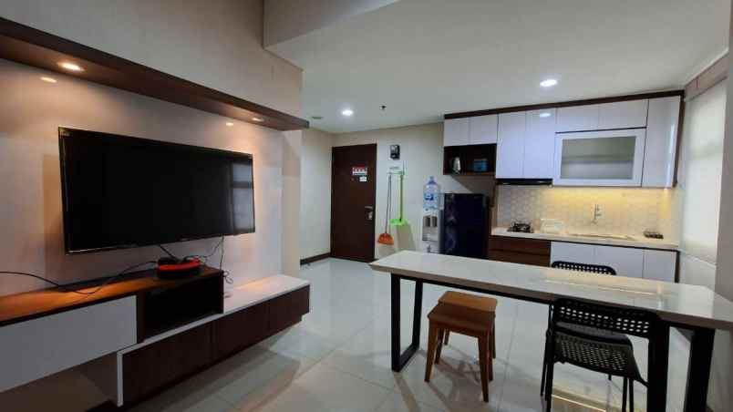 disewakan apartemen jl mh thamrin panunggangan
