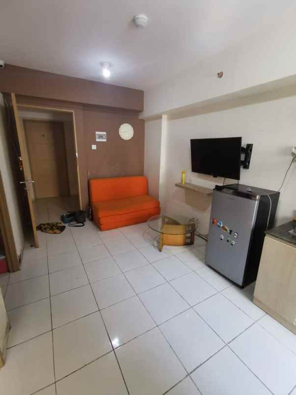 disewakan apartemen pakuwon city surabaya