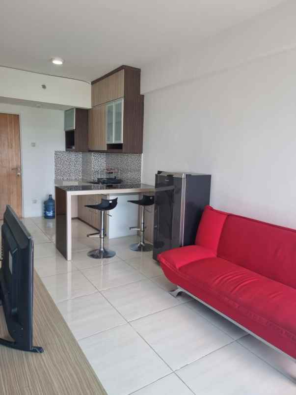disewakan apartemen puncak bukit golf surabaya