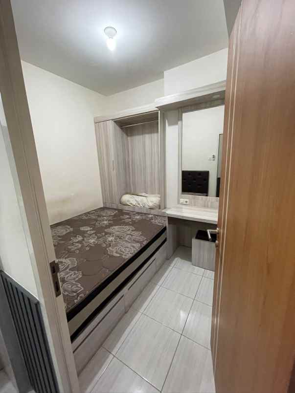 disewakan apartemen puncak cbd tower a lantai 3