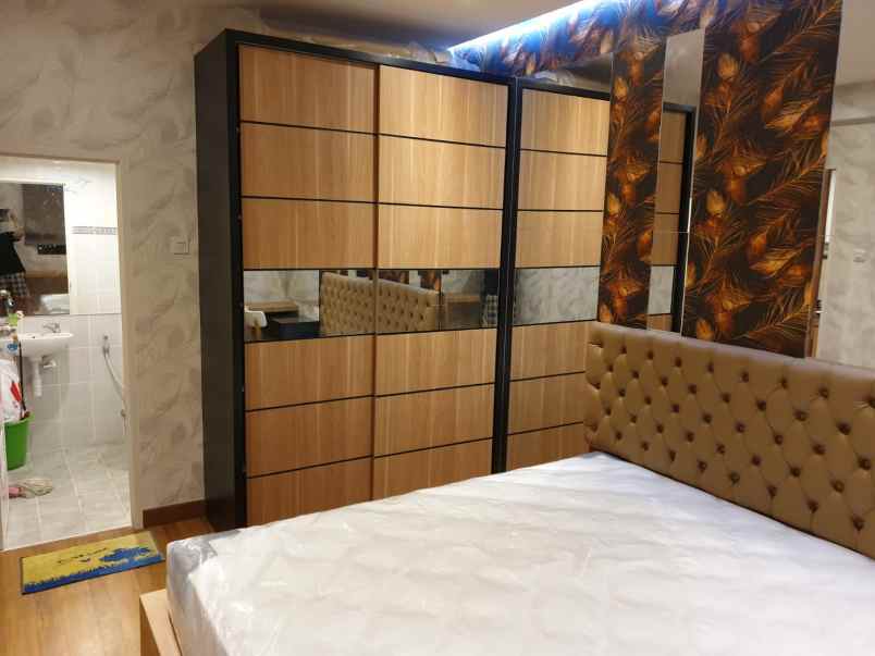 disewakan apartemen puncak dharmahusada surabaya