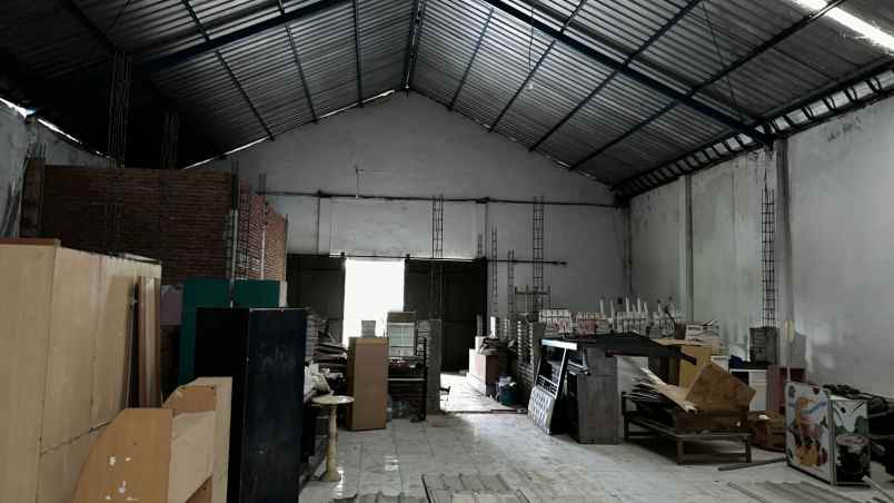 disewakan gudang di kepanjen