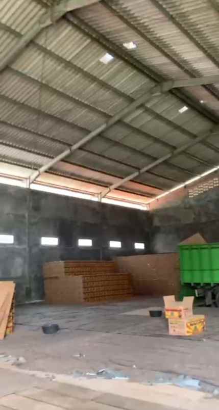 disewakan gudang di madiun
