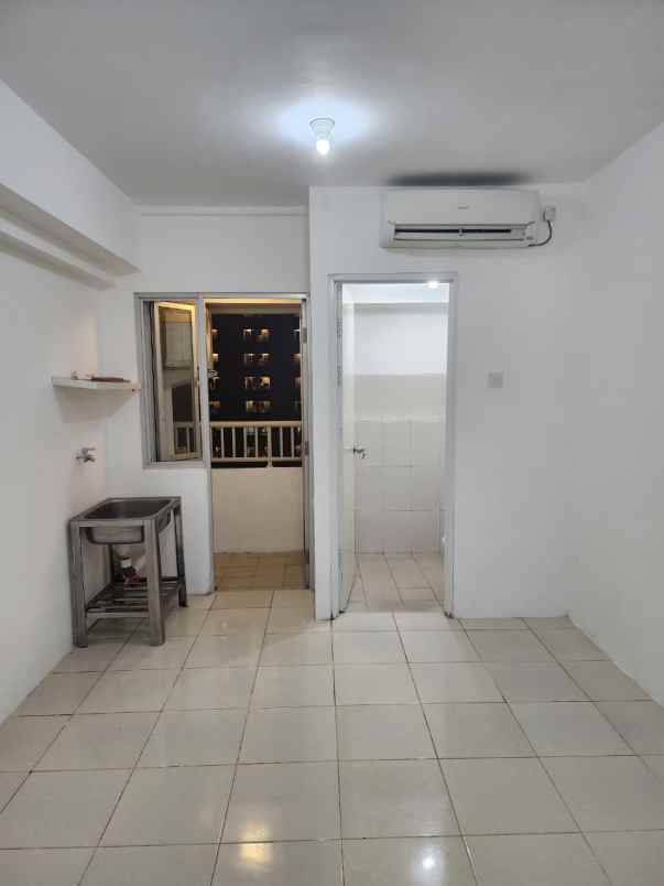 disewakan jual apartemen educity tower yale lantai 17