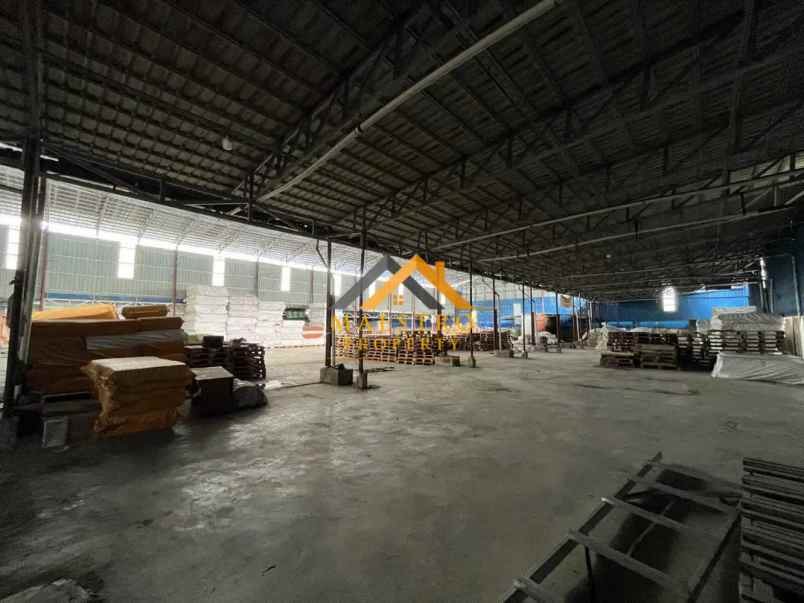 disewakan ruko gudang kantor kim 2 jalan pulau buton