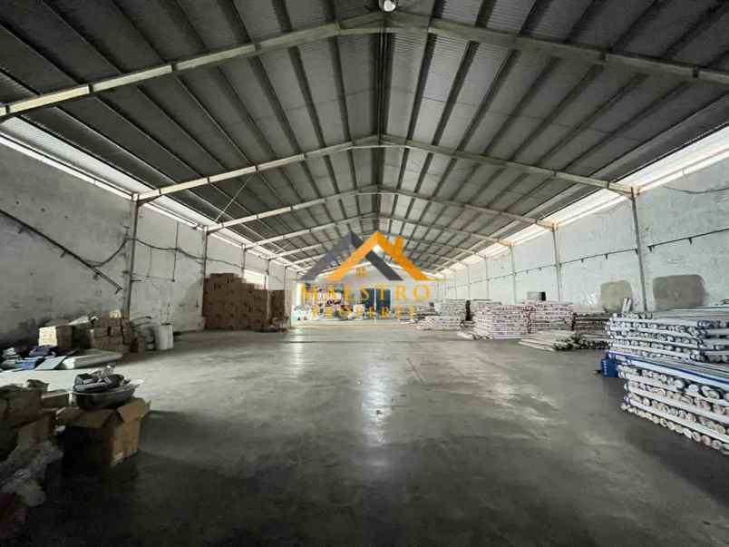 disewakan ruko gudang kantor kim 2 jalan pulau buton