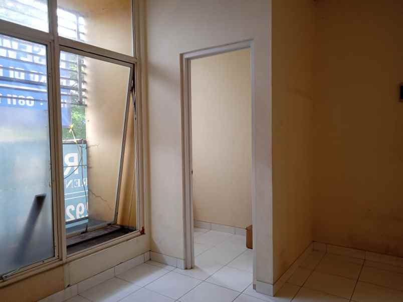 disewakan ruko gudang kantor ruko regia