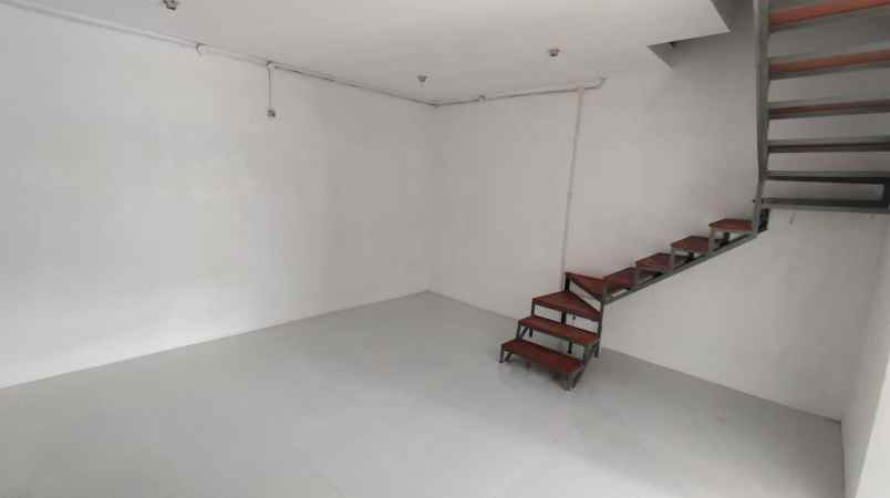 disewakan ruko kedungdoro surabaya
