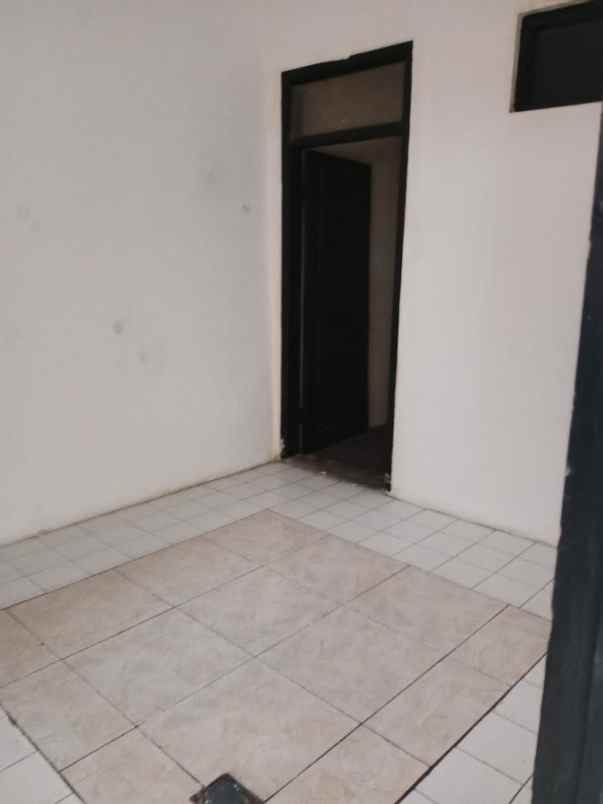 disewakan rumah antapani