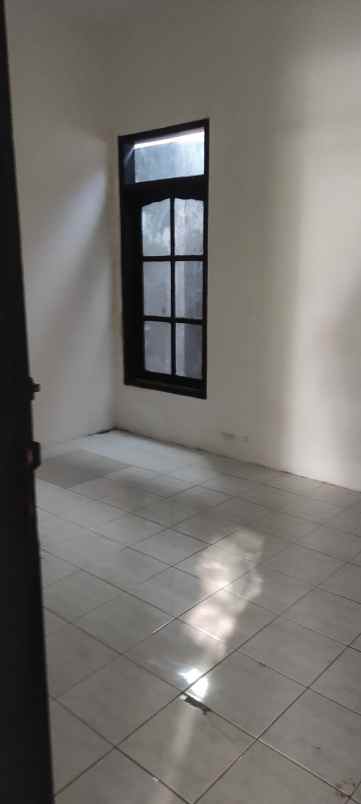 disewakan rumah antapani kalijati indah