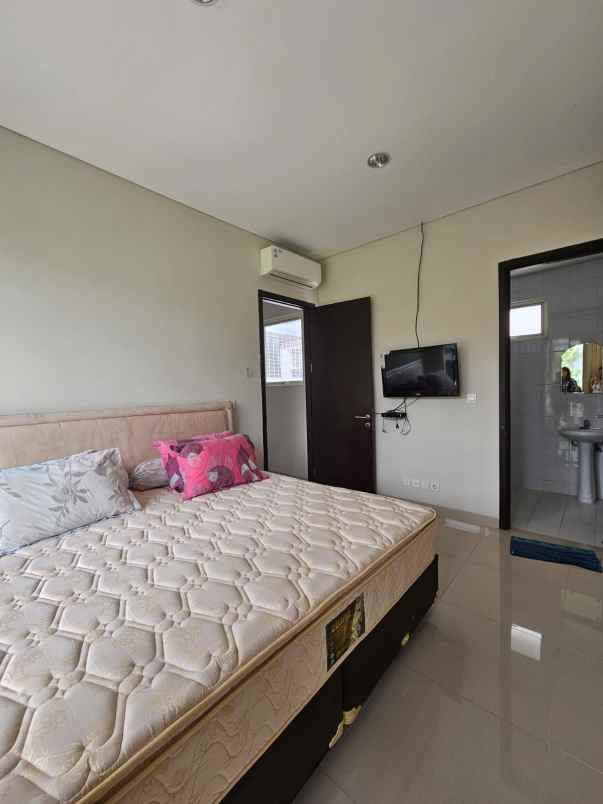 disewakan rumah cluster mississippi jgc