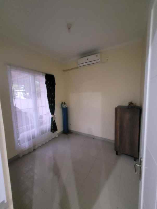 disewakan rumah di royal residence pulo gebang cakung