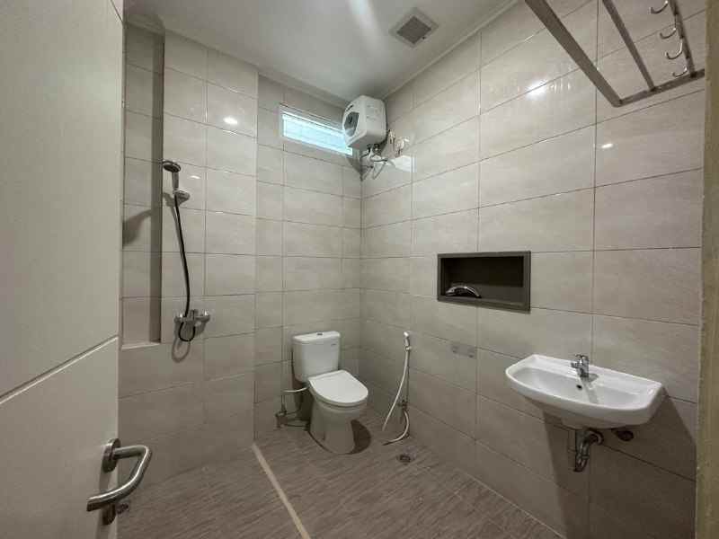 disewakan rumah gayungsari