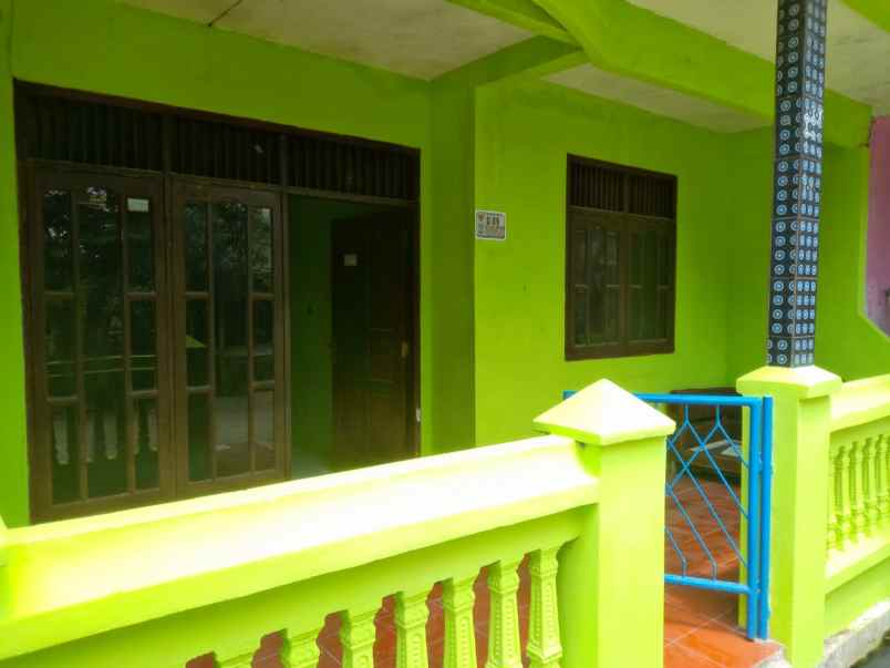 disewakan rumah jl graha mas blok d no 89