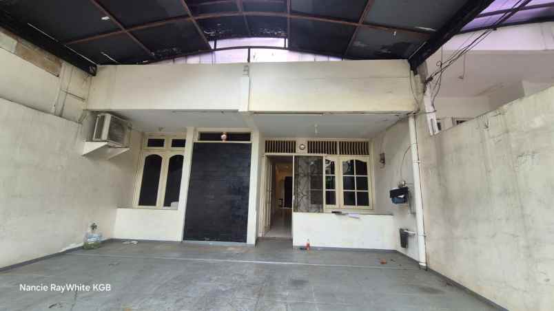 disewakan rumah kelapa gading