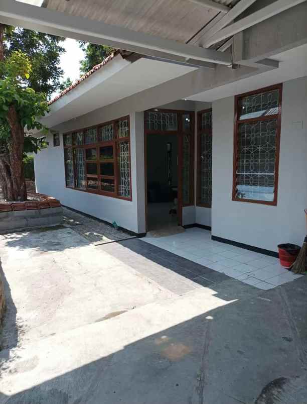 disewakan rumah komplek muara sari