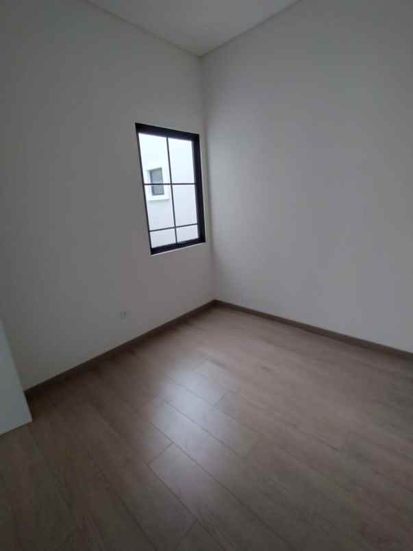 disewakan rumah lavon swan city cluster