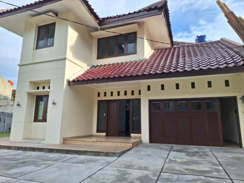 disewakan rumah mampang prapatan