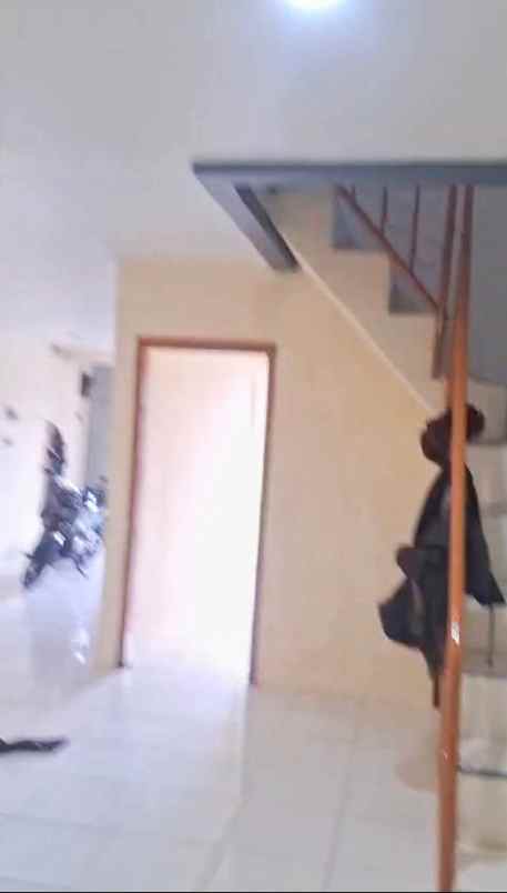 disewakan rumah menceng