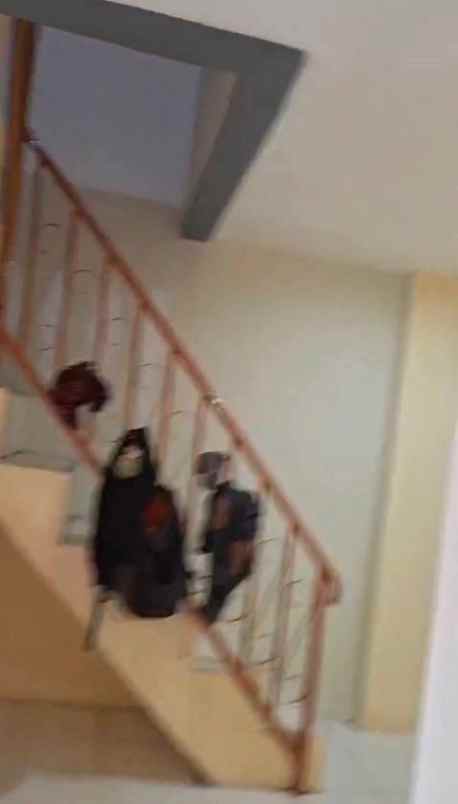 disewakan rumah menceng