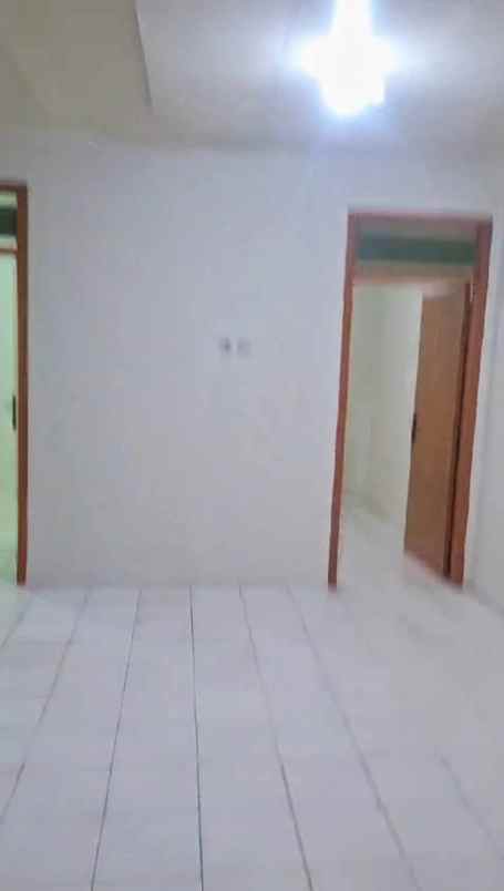 disewakan rumah menceng