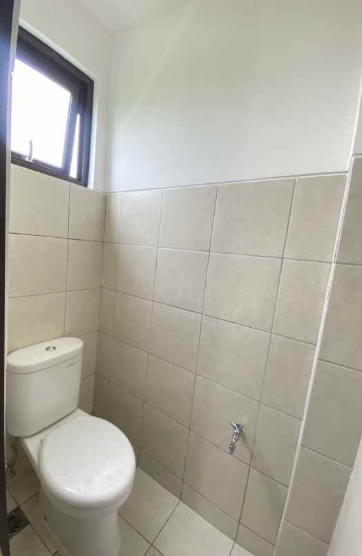 disewakan rumah metland menteng cakung