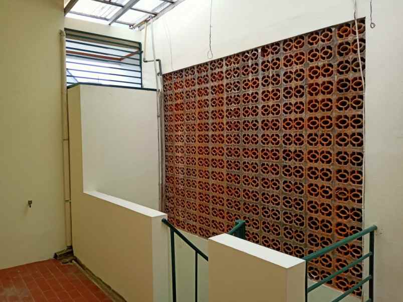 disewakan rumah pondok jaya