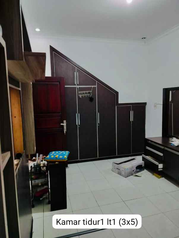 disewakan rumah sarijadi bandung