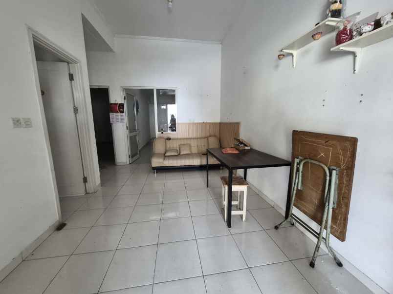disewakan rumah suvarna sutera cluster fedora