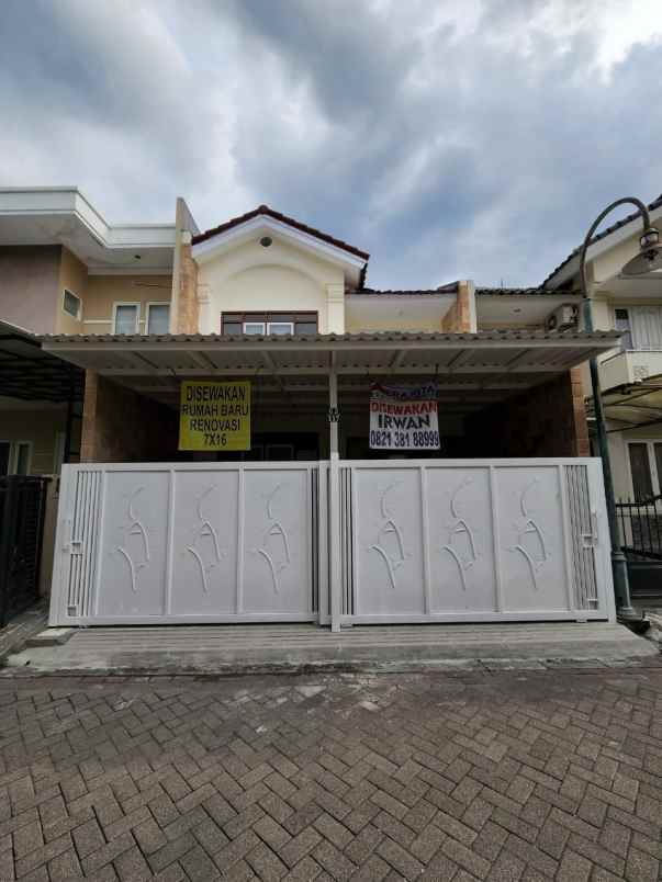 disewakan rumah taman mutiara pakuwon city