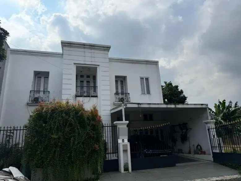 disewakan rumah vila cinere mas